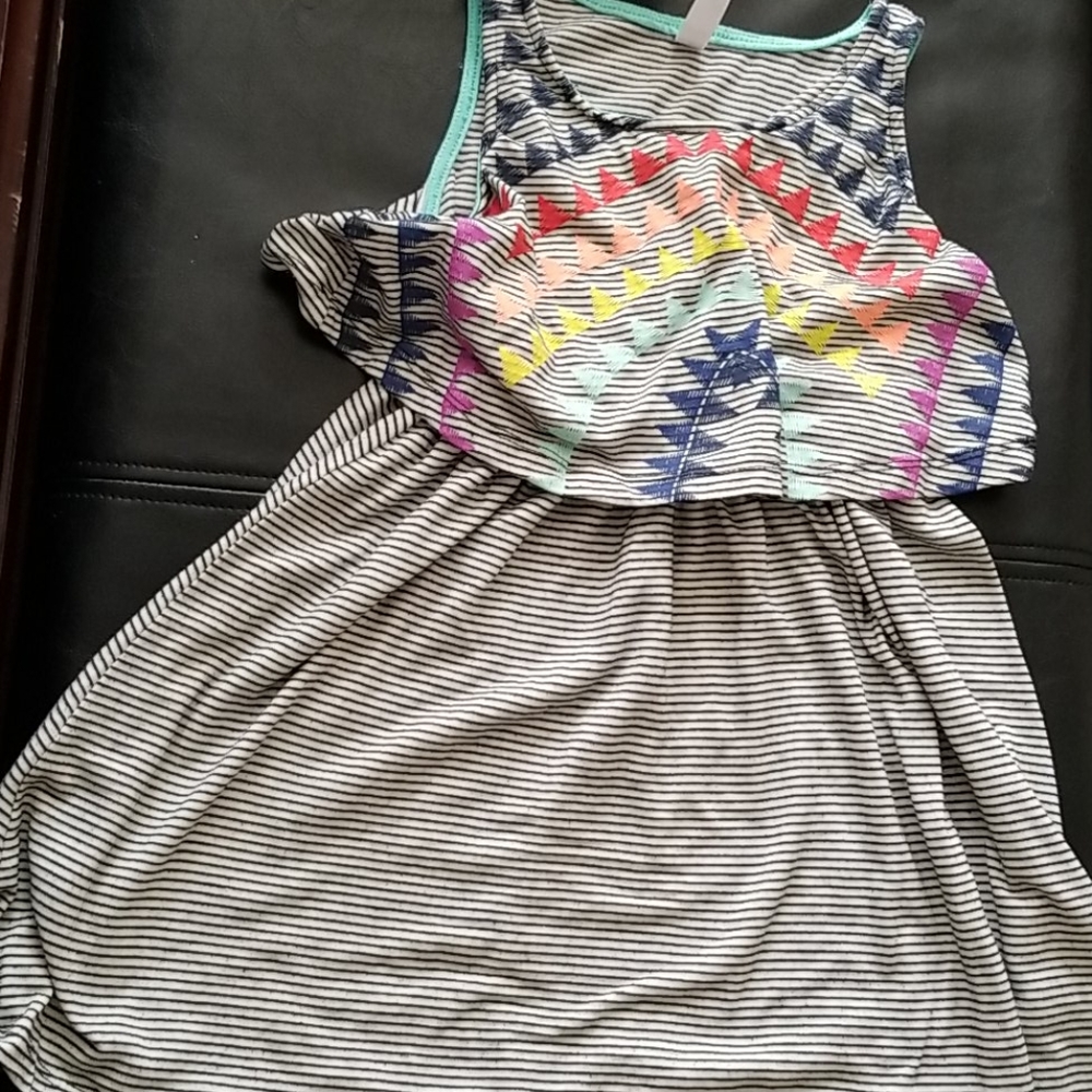Girls dress